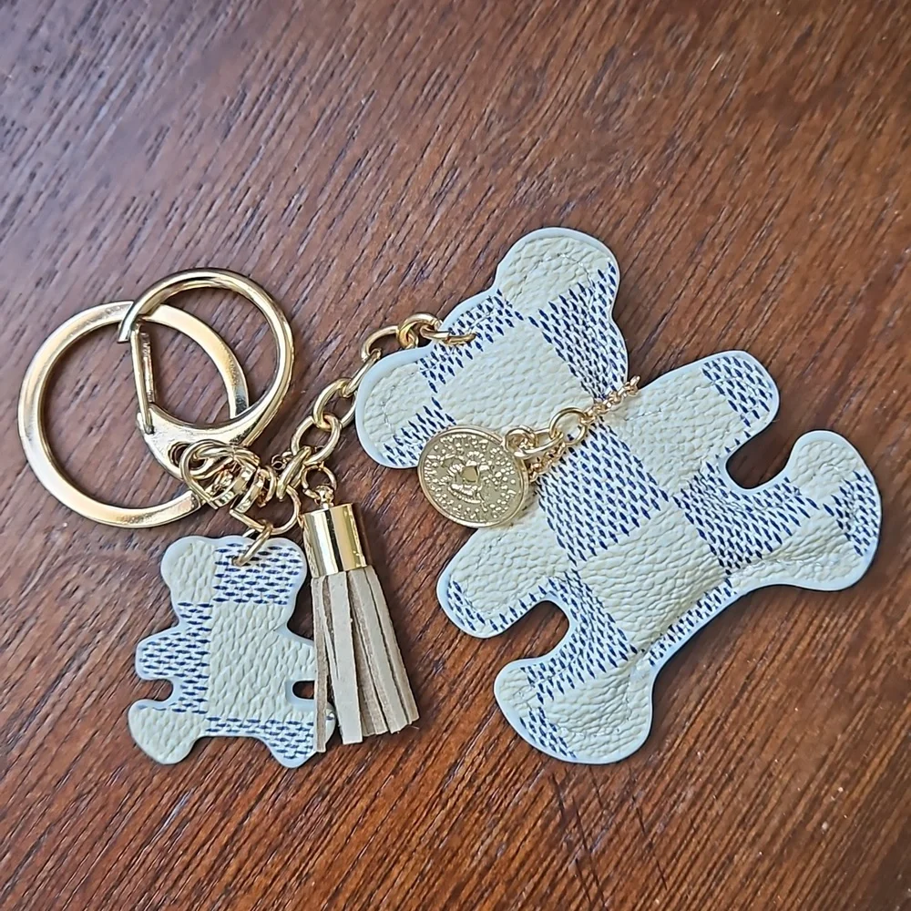 FASHION BEAR KEYRING - Picture 9 of 10